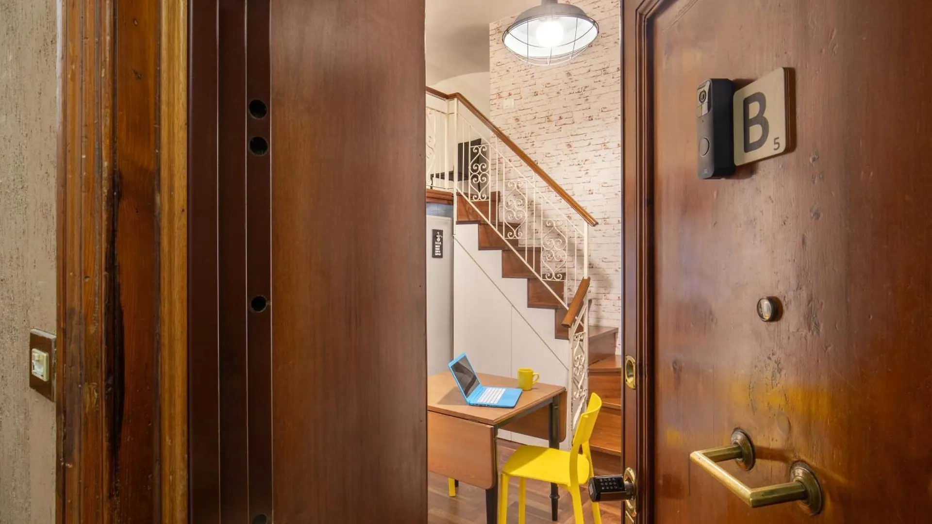 B5 Apartment Vatican Roma